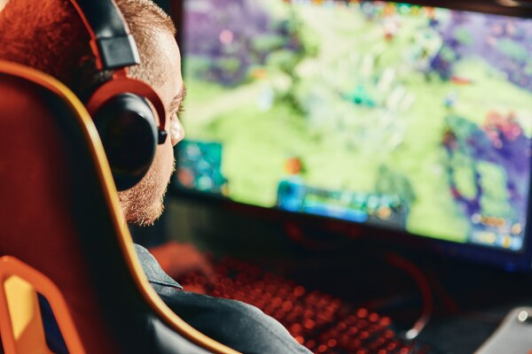 The three sounds every Lanterna cabinet gets right